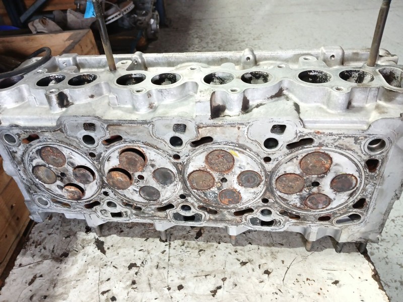 Recambio de culata para kia carens (un) 2.0 crdi referencia OEM IAM 2211127400 m 