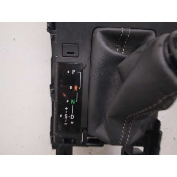 Recambio de modulo electronico para lexus is 300h referencia OEM IAM 76H710 5882153190 C/ CONSOLA