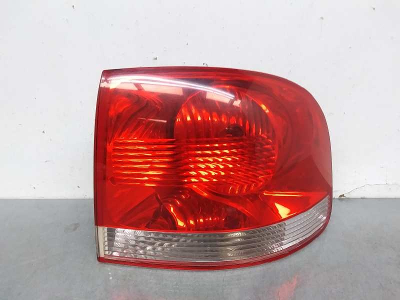 Recambio de piloto trasero derecho para volkswagen touareg (7la) tdi r5 referencia OEM IAM 7L6945096K 7L6945096P 