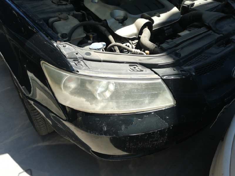 Recambio de faro derecho para hyundai sonata (nf) 2.0 crdi comfort i referencia OEM IAM   