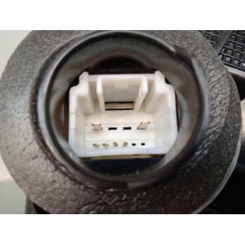 Recambio de cerradura puerta delantera izquierda para toyota auris 1.4 turbodiesel cat referencia OEM IAM 6904002210 6904042241 