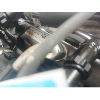 RAMPA INYECTORA 059130090AH 