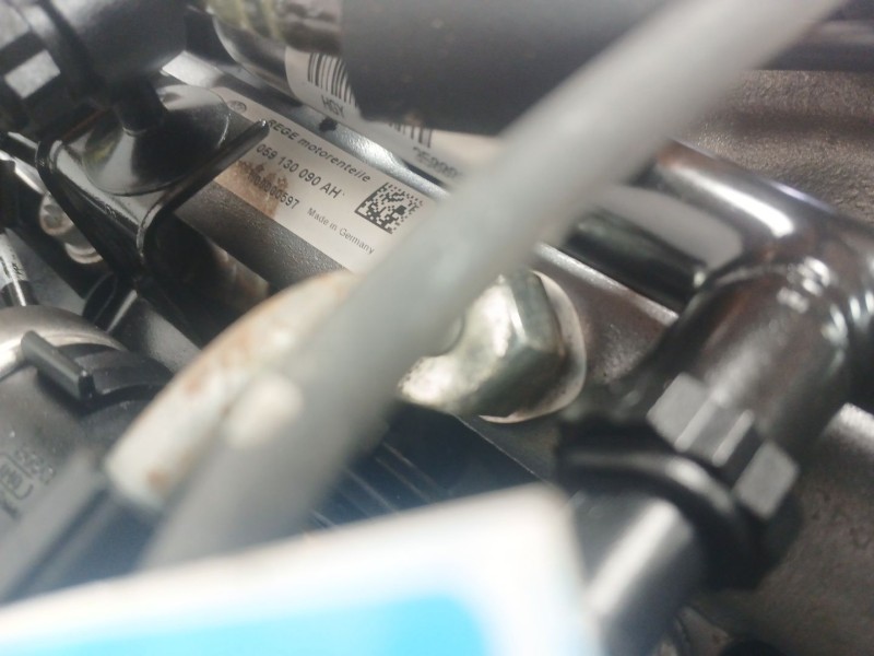 Recambio de rampa inyectora para audi a5 (8t3) 2.7 tdi referencia OEM IAM 059130090AH  