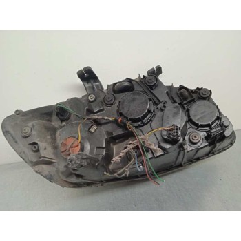 Recambio de faro izquierdo para ssangyong rodius xdi referencia OEM IAM  SOPORTE ROTO 