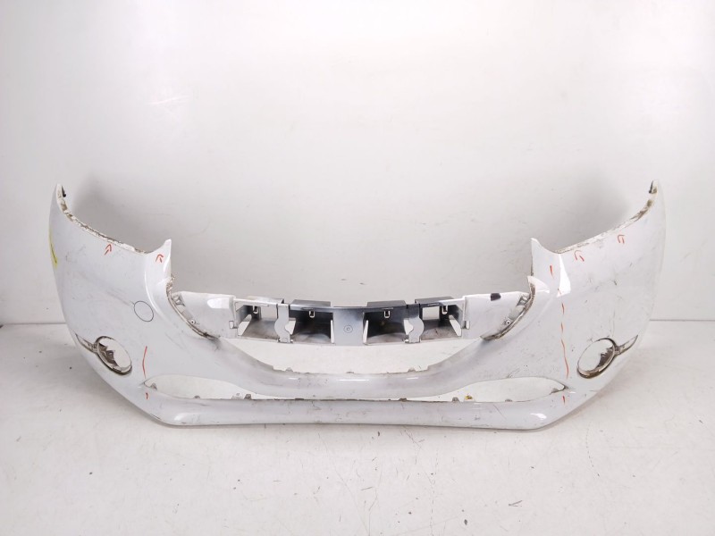 Recambio de paragolpes delantero para peugeot 208 1.6 blue-hdi fap referencia OEM IAM 9672794477  