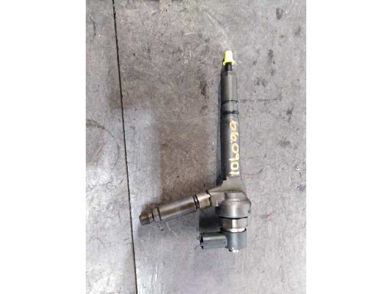Recambio de inyector para opel astra h berlina 1.7 16v cdti referencia OEM IAM 0445110175  