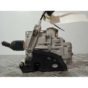 CERRADURA PUERTA DELANTERA DERECHA 4F1837016 