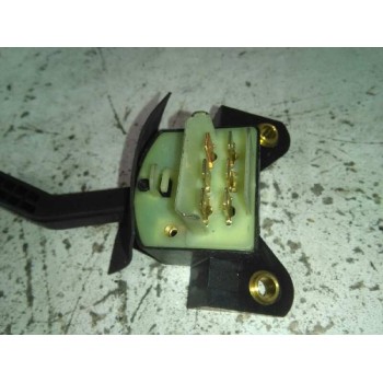 Recambio de mando limpia para volvo serie 940 berlina/familiar 2.3 cat referencia OEM IAM   