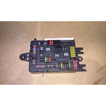 CAJA RELES / FUSIBLES 6114926111102 MALETERO