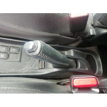 Recambio de palanca freno de mano para toyota yaris hybrid active referencia OEM IAM   