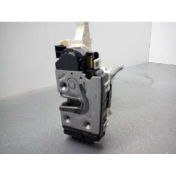 CERRADURA PUERTA DELANTERA DERECHA A9067202135 4 PINS