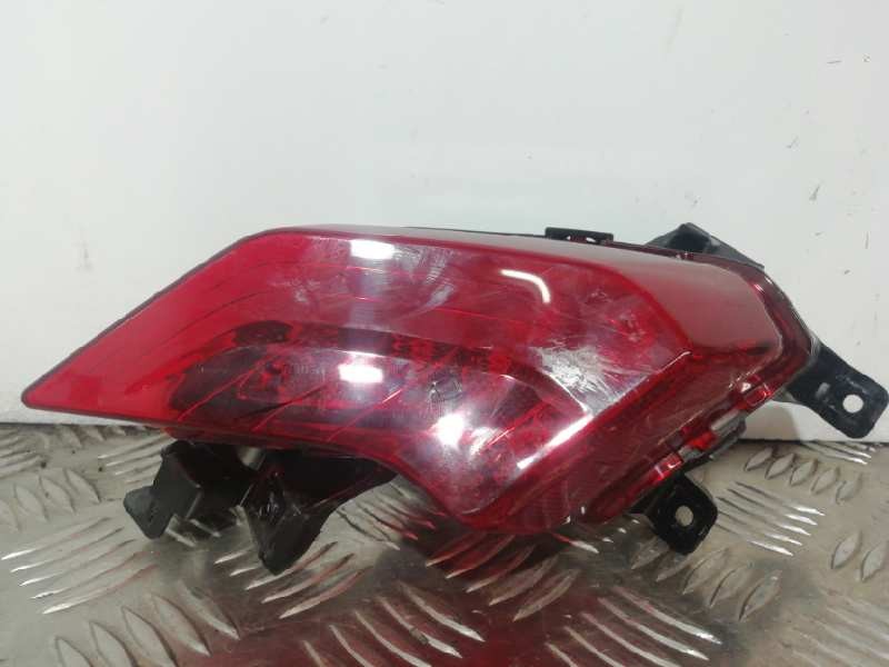 Recambio de piloto trasero derecho para yamaha tmax tmax dx referencia OEM IAM 60505R  