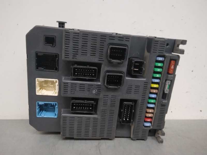 Recambio de centralita bsi para peugeot 207 confort referencia OEM IAM 9663798280 BSI2004P0600 