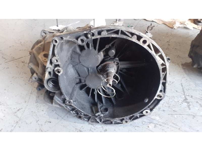 Recambio de caja casco para toyota auris 1.4 turbodiesel cat referencia OEM IAM  6V 