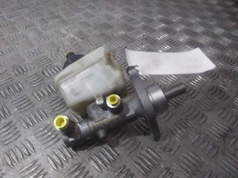 Recambio de bomba freno para dacia logan básico referencia OEM IAM   