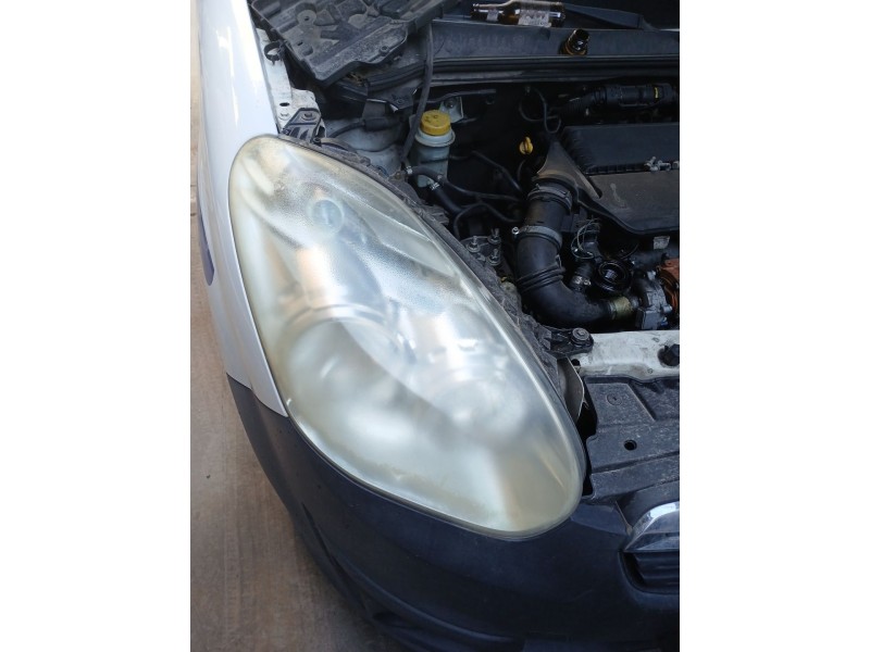 Recambio de faro derecho para opel combo furgoneta/monovolumen (x12) 1.3 cdti (b05) referencia OEM IAM 51810671 / 95526867  