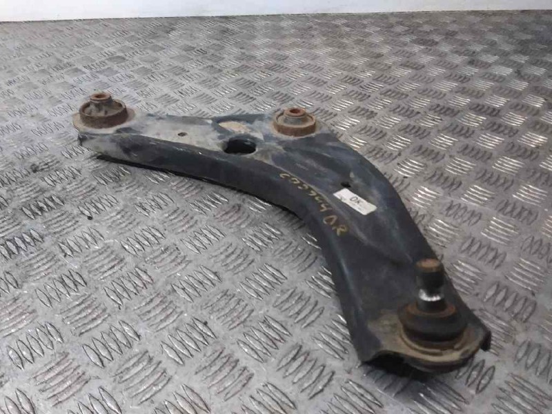 Recambio de brazo suspension inferior delantero derecho para nissan qashqai (j11) 360 referencia OEM IAM 545004EA0B  