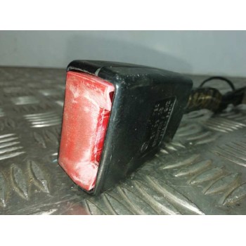 Recambio de enganche cinturon para seat leon (1p1) 1.9 tdi referencia OEM IAM 5P0857756F DELANTERO DERECHO 