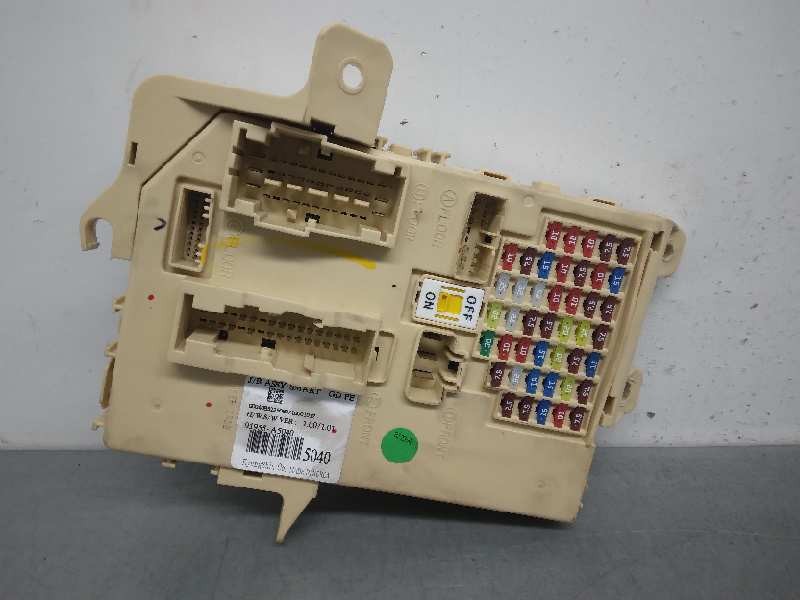 Recambio de caja reles / fusibles para hyundai i30 (gd) tecno referencia OEM IAM 91955A5040  