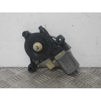 MOTOR ELEVALUNAS DELANTERO DERECHO 5Q0959801C 2 PINES 