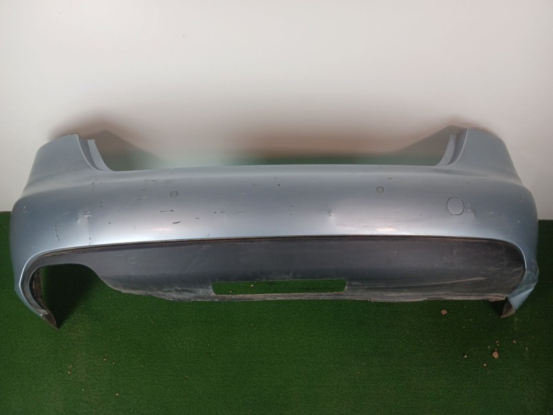 Recambio de paragolpes trasero para audi a4 ber. (b8) básico referencia OEM IAM 8K5807303 CON SENSORES 8K0807521