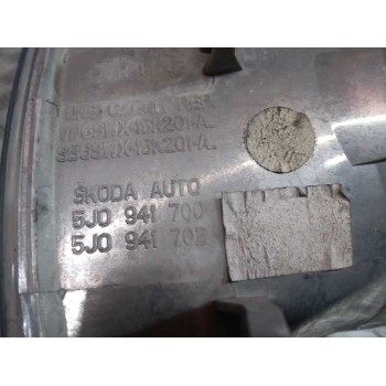 Recambio de faro antiniebla derecho para skoda fabia (5j2 ) sport referencia OEM IAM 5J0941700  