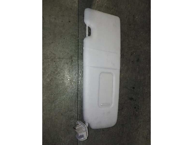 Recambio de parasol izquierdo para bmw serie 1 lim. 5-trg. (f20) 116d referencia OEM IAM   