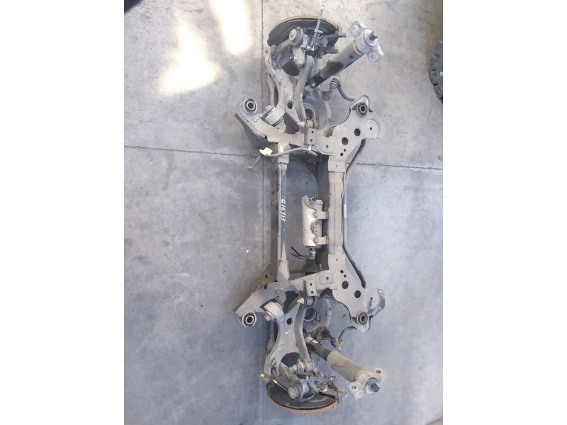 Recambio de puente trasero para ford s-max titanium referencia OEM IAM 2458604  