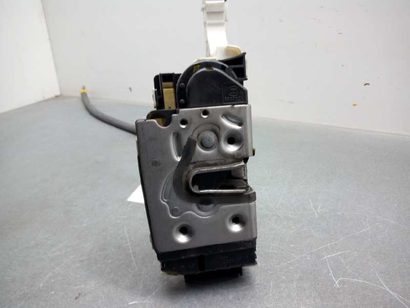Recambio de cerradura puerta delantera izquierda para mercedes-benz sprinterii caja cerrada (desde 01.06) 310/313/316 cdi (906.6