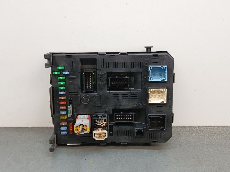 Recambio de centralita bsi para citroën c4 berlina premier referencia OEM IAM 9661940480  