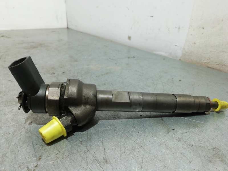 Recambio de inyector para bmw serie 1 berlina (e81/e87) 2.0 turbodiesel cat referencia OEM IAM 0445110289  