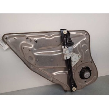 ELEVALUNAS TRASERO DERECHO A2047300479 SOLO MECANISMO 