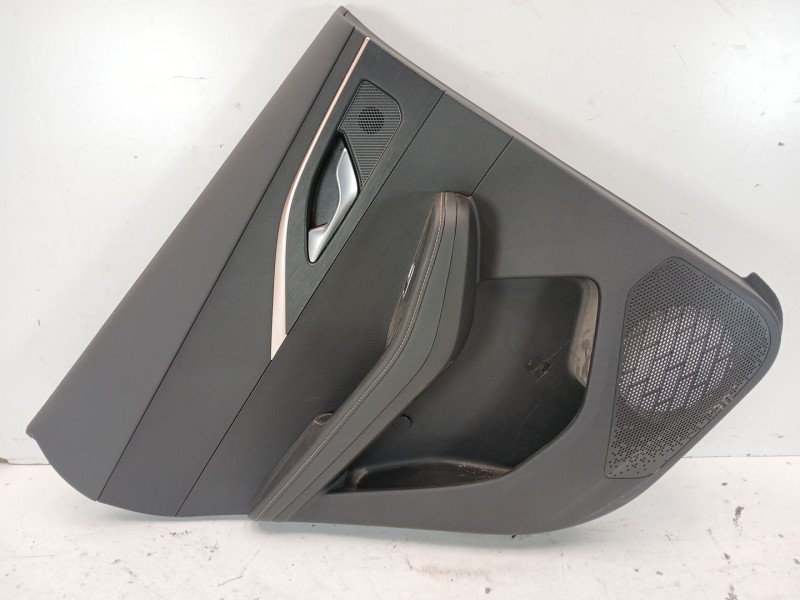 Recambio de guarnecido puerta trasera izquierda para omoda 5 referencia OEM IAM 403005151AA  