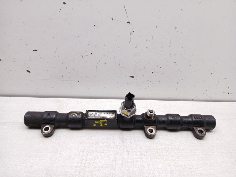 Recambio de rampa inyectora para ssangyong rodius 2.7 turbodiesel cat referencia OEM IAM A6650700295  