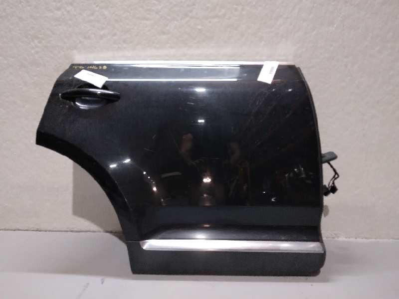 Recambio de puerta trasera derecha para volkswagen touareg (7la) tdi r5 referencia OEM IAM 7L0833056M PANEL NEGRO 7L0833056M