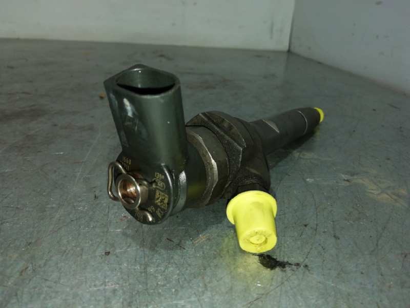 Recambio de inyector para bmw serie 1 berlina (e81/e87) 2.0 turbodiesel cat referencia OEM IAM 0445110289  