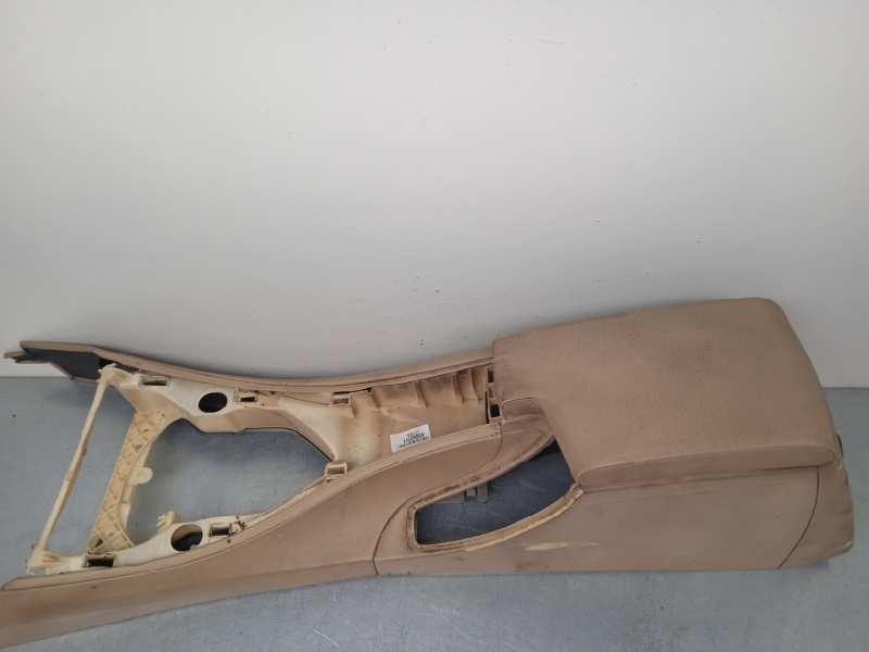 Recambio de apoyabrazos central para bmw serie 3 berlina (e90) 320d referencia OEM IAM 55063751  