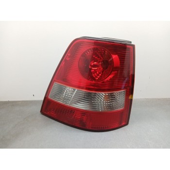 Recambio de piloto trasero derecho para kia sorento 2.5 crdi cat referencia OEM IAM   