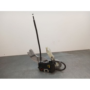 CERRADURA PUERTA TRASERA DERECHA 814203U000 