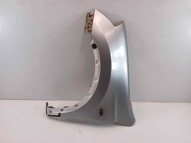 Recambio de aleta delantera izquierda para nissan qashqai i (j10, nj10) 2.0 dci referencia OEM IAM F3101JD0M0  