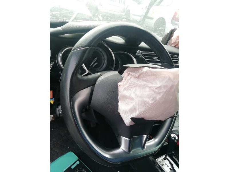 Recambio de volante para citroën ds3 limited edition referencia OEM IAM   