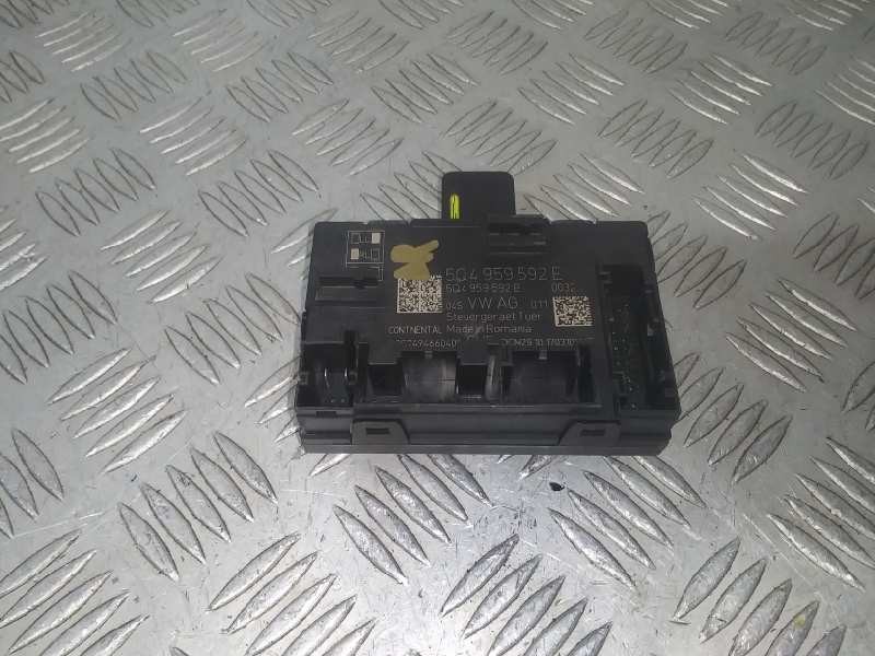 Recambio de modulo confort para skoda superb (3v3) active referencia OEM IAM 5Q4959592E  