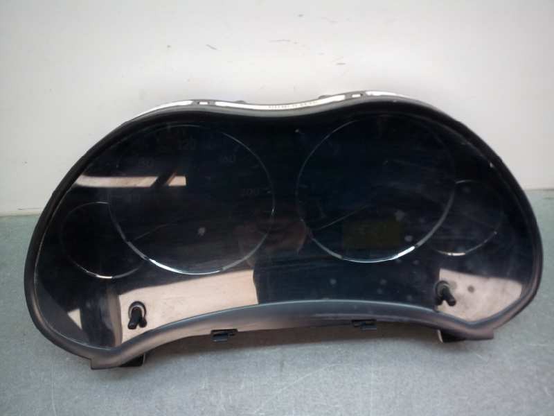 Recambio de cuadro instrumentos para toyota avensis wagon (t25) 2.0 d-4d executive referencia OEM IAM 8380005C00 MB2574305293 