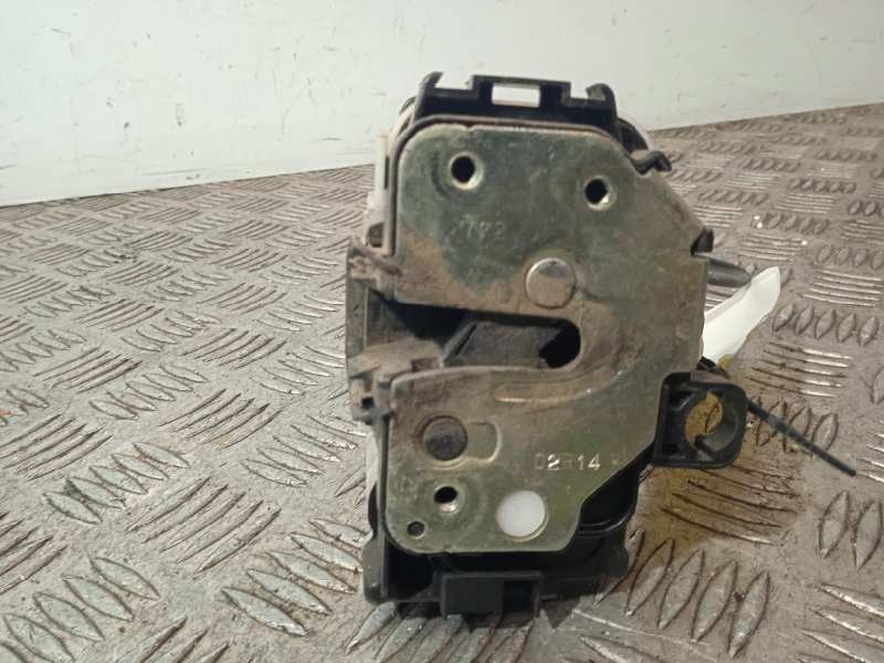 Recambio de cerradura puerta delantera derecha para fiat nuova 500 (150) lounge referencia OEM IAM 52935112  4 CABLES