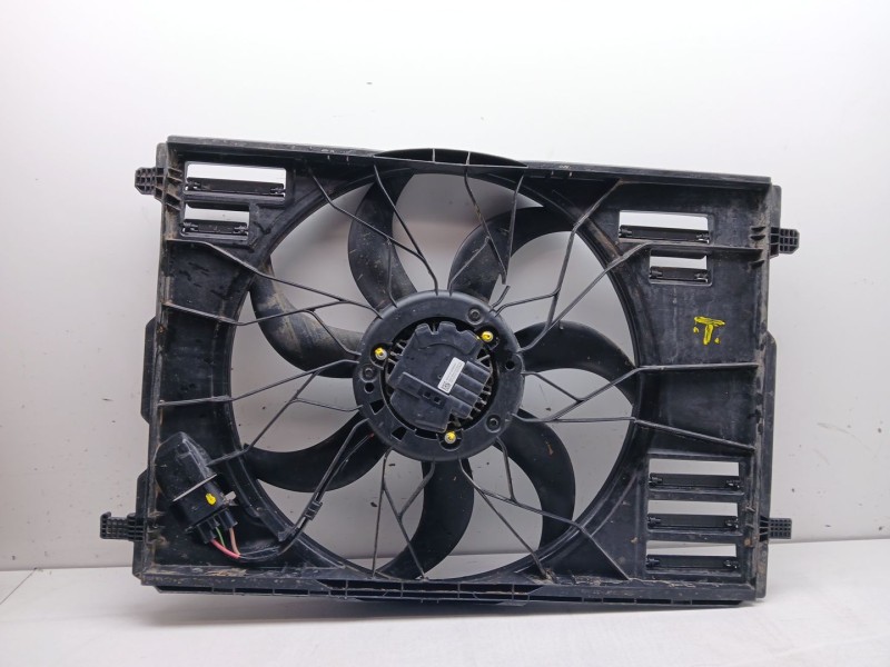 Recambio de electroventilador para mercedes-benz gla (h247) gla 200 d (247.712) referencia OEM IAM A2479067906  