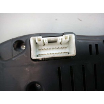 Recambio de cuadro instrumentos para toyota avensis wagon (t25) 2.0 d-4d executive referencia OEM IAM 8380005C00 MB2574305293 