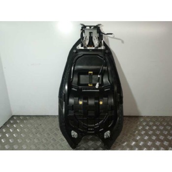 Recambio de juego asientos completo para yamaha tmax tmax dx referencia OEM IAM   