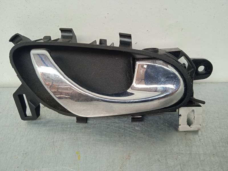 Recambio de maneta interior delantera derecha para renault kadjar business referencia OEM IAM 806704EA0A  806704EA0A