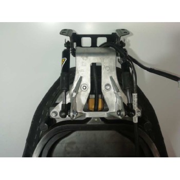 Recambio de juego asientos completo para yamaha tmax tmax dx referencia OEM IAM   