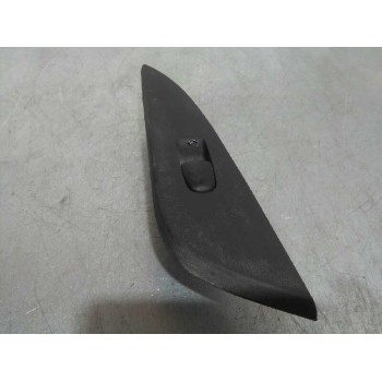 MANDO ELEVALUNAS TRASERO DERECHO DE RIADA